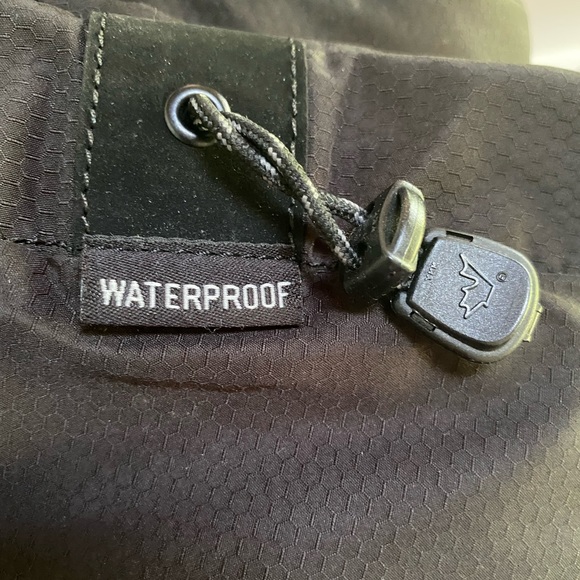 Baffin Boots - Picture 6 of 8